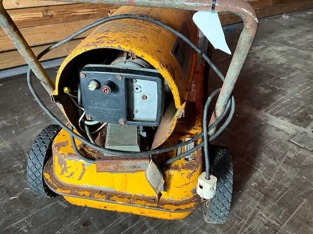 Master b100esks heater - afbeelding 5 van  6