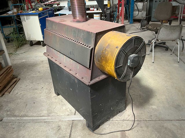 Master ct50p heteluchtkachel / houtgestookte werkplaatskachel. - afbeelding 4 van  6