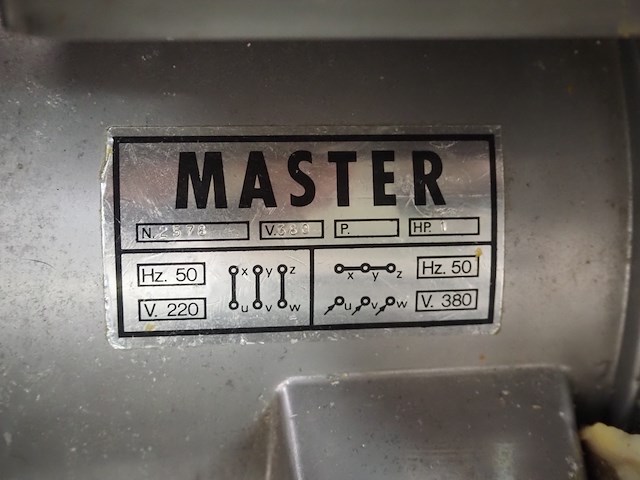 Master - afbeelding 7 van  7