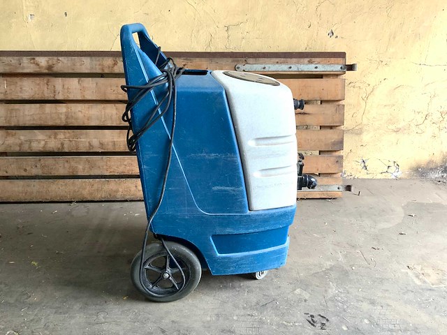 Masterblend masterforce tapijtreiniger, twee 3-traps stofzuigers, 2 snoeren - afbeelding 5 van  6