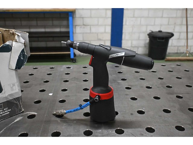 Masterfix ezm4000 pneumatische blindklinktang - afbeelding 1 van  3
