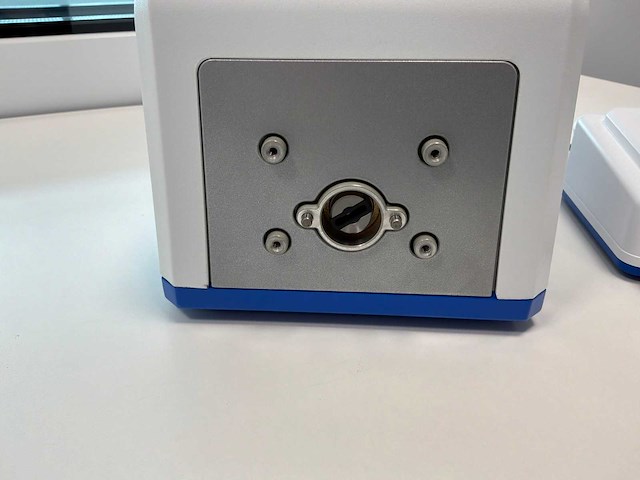 Masterflex master sense 7526-10 peristaltiek pompaandrijving - afbeelding 4 van  5