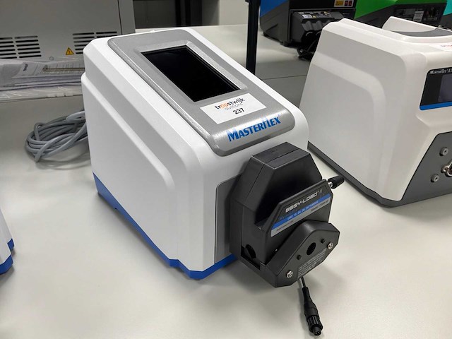 Masterflex master sense 7526-10 peristaltiekpomp - afbeelding 1 van  2