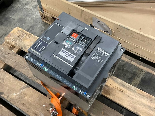 Masterpact nw10 hdc-d circuit breaker - afbeelding 2 van  6