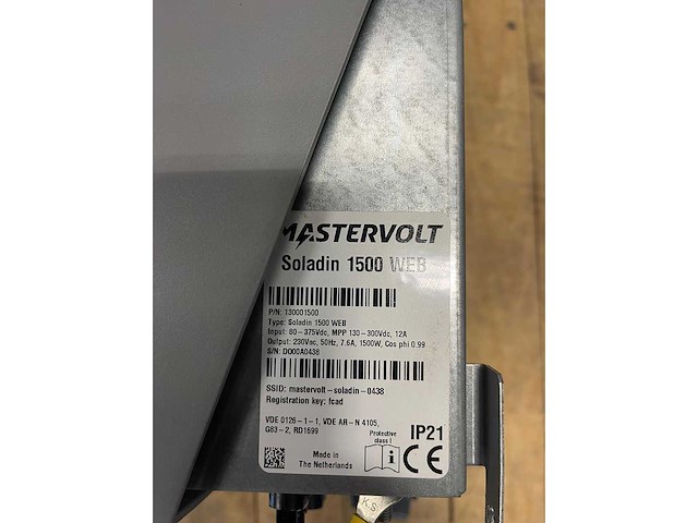 Mastervolt - gebruikte omvormer (1,5 kw) t.b.v. zonnepanelen (40x) - afbeelding 3 van  3