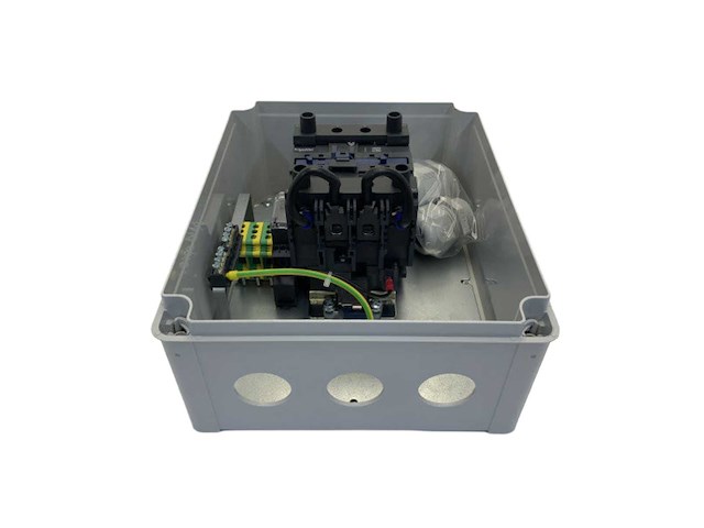 Mastervolt master switch automatic transfer switch 230v 125a for boats & yachts - 55003500 - afbeelding 1 van  7