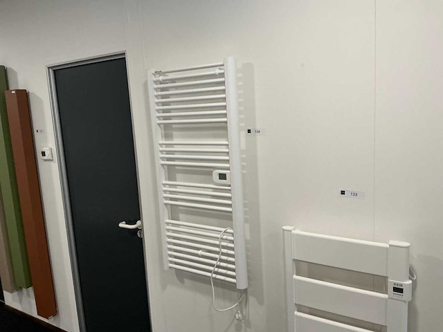 Masterwatt calor dry 750 watt elektrische designradiator - afbeelding 1 van  3