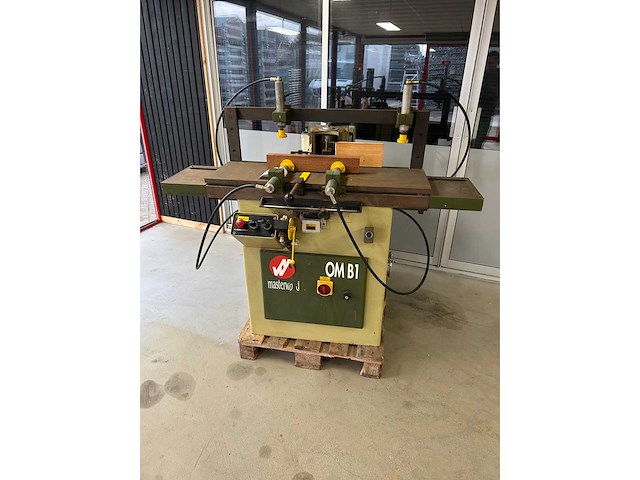 Masterwood om b1 horizontale gatensteek machine - afbeelding 7 van  14