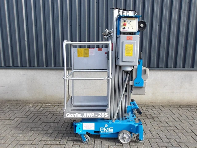 Masthoogwerker genie awp-20s 8.12m 2014 - afbeelding 1 van  1