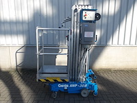 Masthoogwerker genie awp30s 11m elektrisch 2006