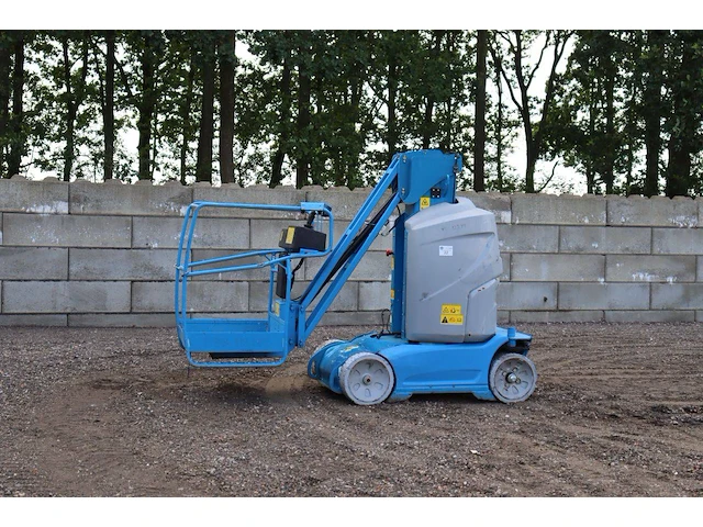Masthoogwerker genie gr26j elektrisch 200kg 9.9m 2015 - afbeelding 1 van  1