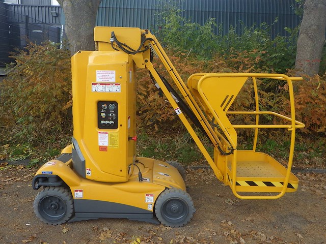 Masthoogwerker haulotte star 10 elektrisch 10m 2012 - afbeelding 1 van  1