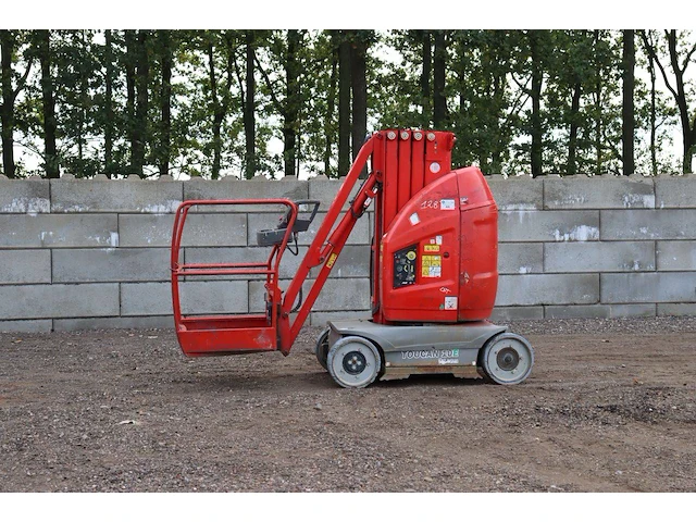 Masthoogwerker jlg toucan 10e elektrisch 200kg 10m 2013 - afbeelding 1 van  1