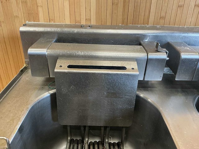Mastro 65/71 fre dubbele friteuse - afbeelding 11 van  11