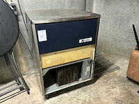 Mastro baa0037 ijsblokjesmachine - afbeelding 1 van  6