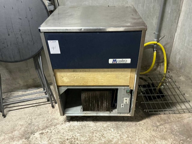Mastro baa0037 ijsblokjesmachine - afbeelding 2 van  6