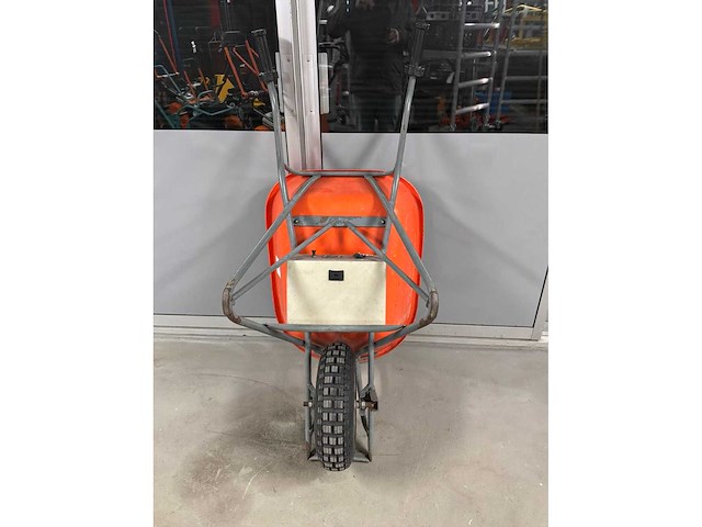 Matador e-barrow elektrische kruiwagen 90l - afbeelding 6 van  8