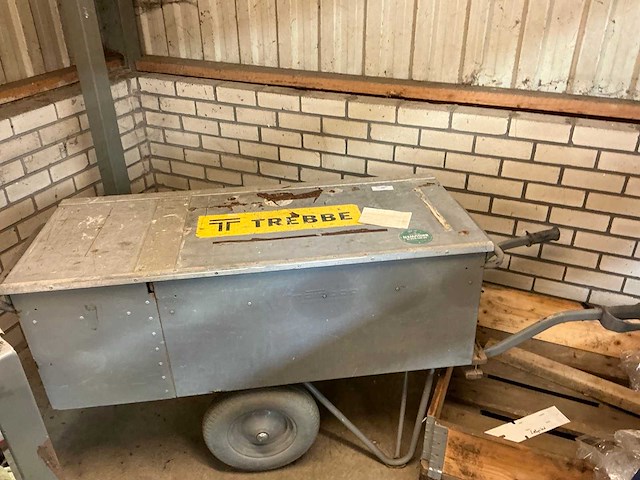 Matador gesloten materiaalwagen - afbeelding 1 van  2