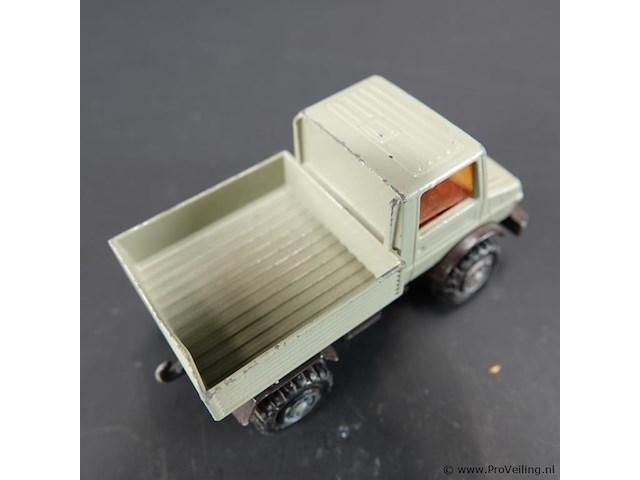 Matchbox super kings k-30 mercedes unimog - afbeelding 4 van  7