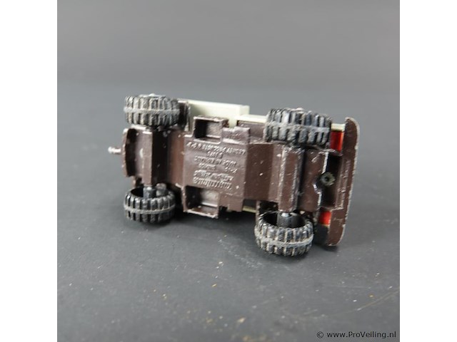 Matchbox super kings k-30 mercedes unimog - afbeelding 6 van  7