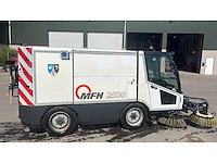 Matec - 2013 - mfh 2500 - zelfrijdende veegmachine - afbeelding 7 van  11