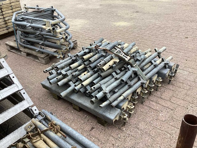 Matemco kwiksteigersysteem steiger - afbeelding 11 van  32