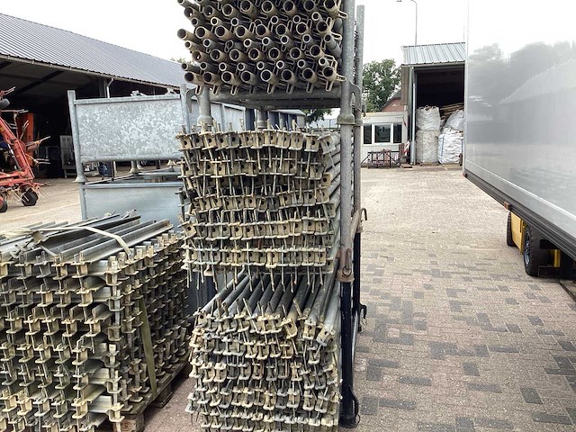 Matemco kwiksteigersysteem steiger - afbeelding 16 van  32