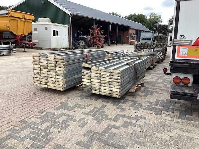 Matemco kwiksteigersysteem steiger - afbeelding 29 van  32