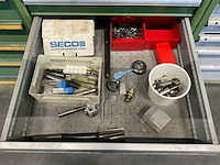 Materiaal- ladenkast met inhoud (3x) - afbeelding 4 van  19