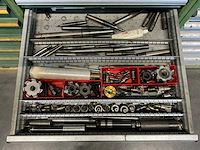 Materiaal- ladenkast met inhoud (3x) - afbeelding 4 van  19