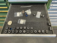 Materiaal- ladenkast met inhoud (3x) - afbeelding 2 van  2