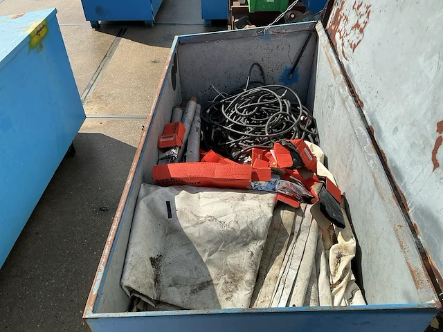 Materiaal container - afbeelding 2 van  5