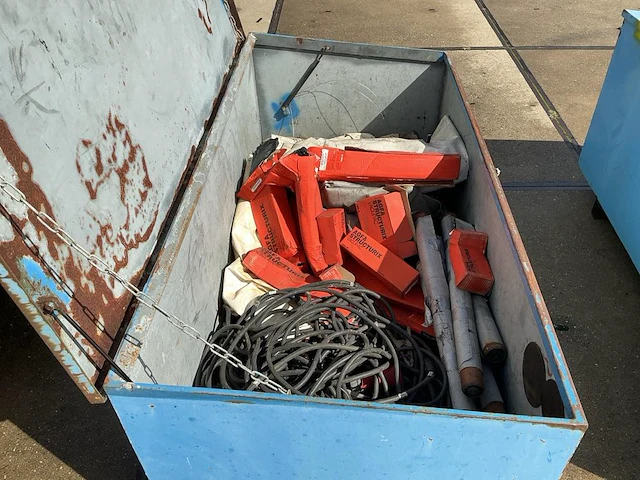 Materiaal container - afbeelding 3 van  5
