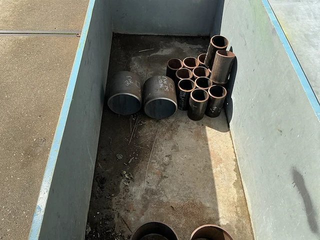 Materiaal container - afbeelding 3 van  3
