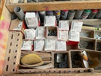 Materiaal kist - afbeelding 10 van  12