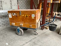 Materiaal kist - afbeelding 1 van  12