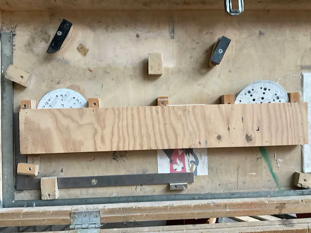 Materiaal kist - afbeelding 9 van  12