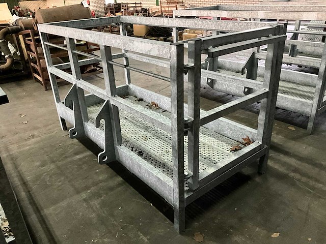 Materiaalbak “ongebruikt” - afbeelding 1 van  10