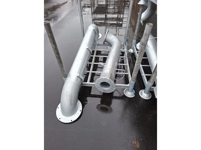 Materiaalbok met 2x 8 duims buis met flens - afbeelding 1 van  5