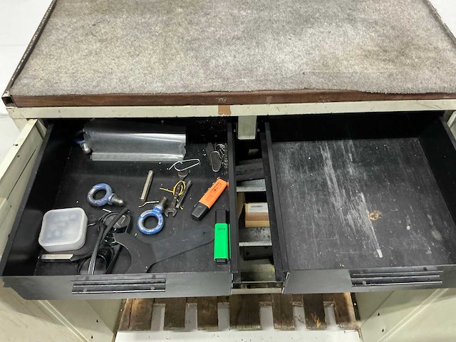 Materiaalkast met inhoud (2x) - afbeelding 6 van  14