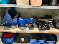 Materiaalkast met inhoud (2x) - afbeelding 11 van  14