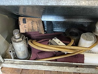 Materiaalkast met inhoud - afbeelding 3 van  7