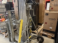 Materiaallift/plateaulift tot 7,5 meter hoog sumner, model 2124 - afbeelding 4 van  10