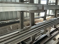 Materiaalstelling met partij rvs, aluminium en stalen profielen – 2800 × 1400 × 2200 mm - afbeelding 2 van  13