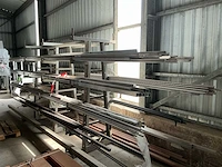 Materiaalstelling met partij rvs, aluminium en stalen profielen – 2800 × 1400 × 2200 mm - afbeelding 5 van  13