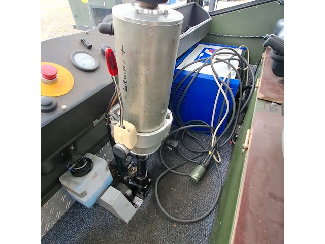 Materiaaltrekker met laadstation, apollo, 4-et-2000, 2000 - afbeelding 13 van  24