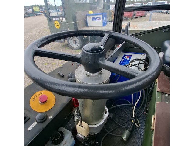 Materiaaltrekker met laadstation, apollo, 4-et-2000, 2000 - afbeelding 14 van  24