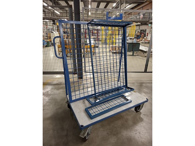 Materiaalwagen fetra - afbeelding 2 van  5