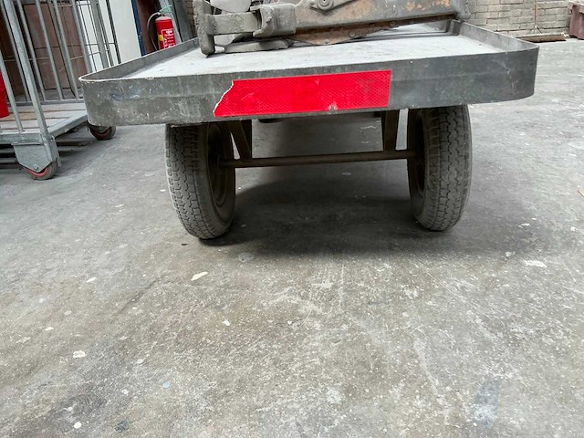 Materiaalwagen - afbeelding 5 van  5