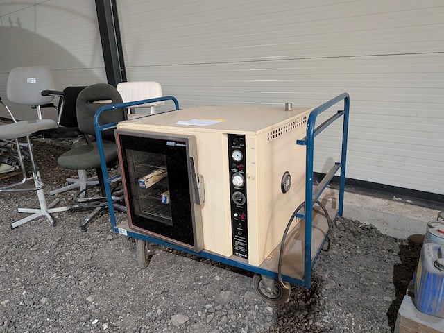 Materiaalwagen - afbeelding 1 van  4